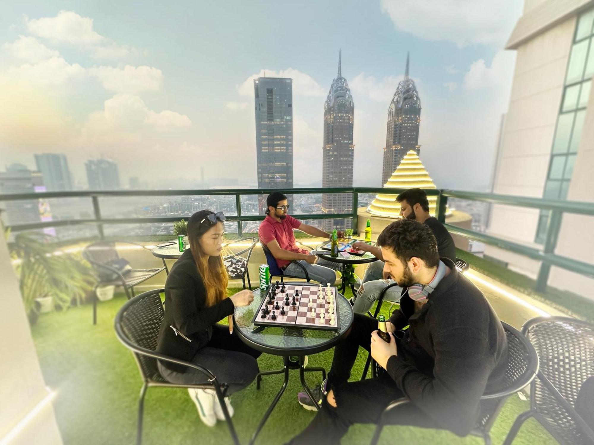 Privatunterkunft Atelier Partition In Tecom Near Internet Metro Dubai